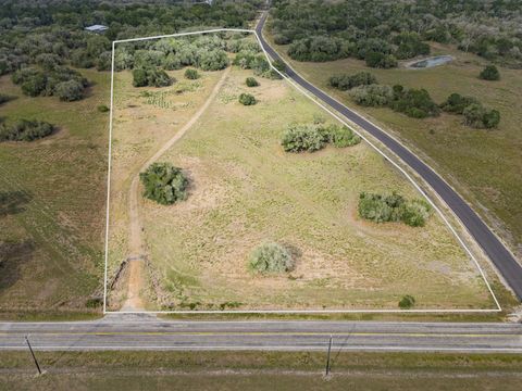 Tiny photo for 6 Fm 530, Edna, TX 77957 (MLS # 89650144)