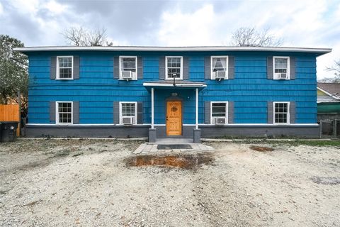 Photo of 2824 Dalton Street, Houston, TX 77017 (MLS # 83229003)