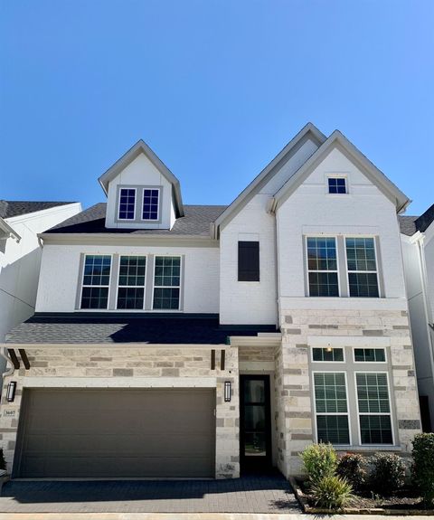 Photo of 3607 Kensington Gardens Lane, Houston, TX 77055 (MLS # 61331682)