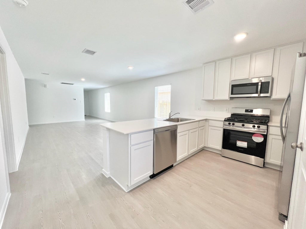 Photo of 3019 Mallorca Drive, Conroe, TX 77301 (MLS # 65926176)