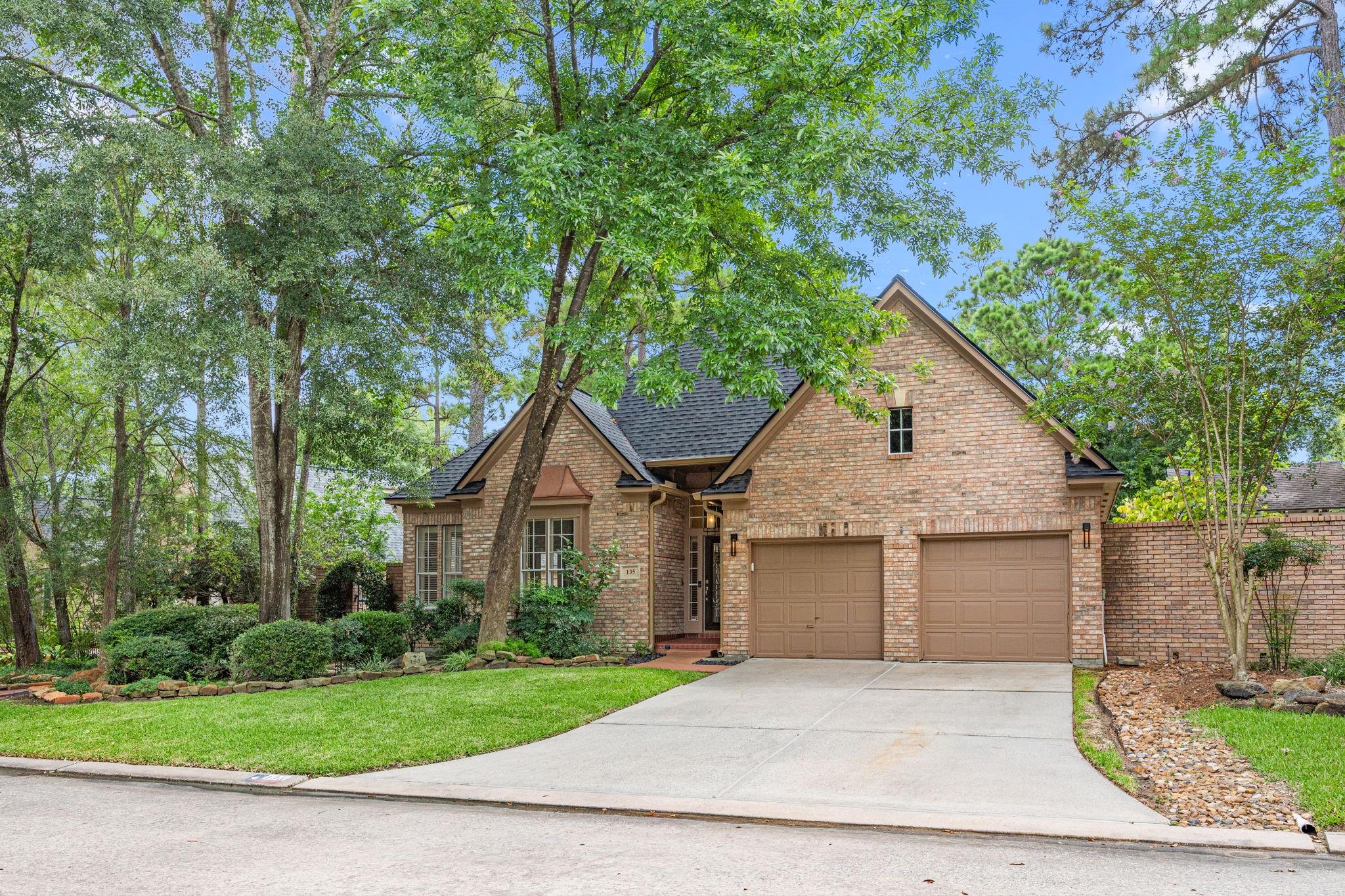 135 S Copperknoll Circle