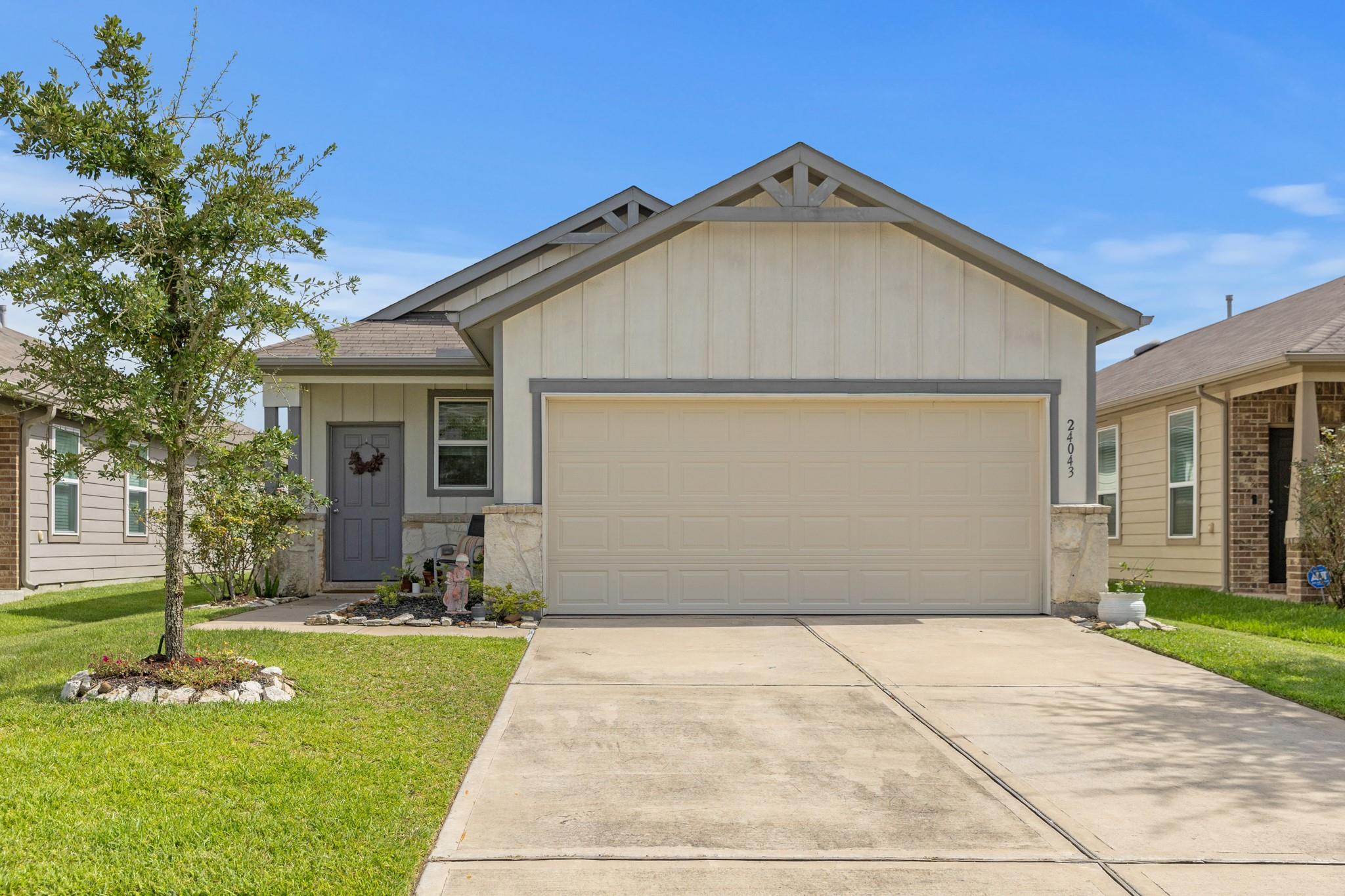 24043 Hay Needle Lane