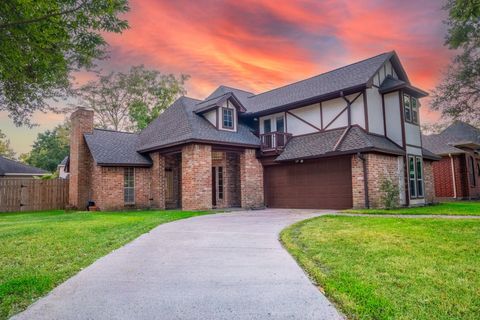 Photo of 4219 Meadowchase Lane, Houston, TX 77014 (MLS # 28667120)