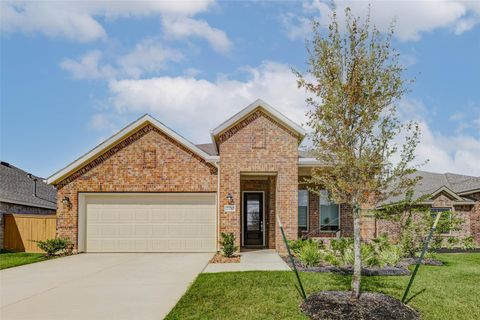 Photo of 27210 Woodridge Glen Drive, Katy, TX 77493 (MLS # 26781577) Photo of 27210 Woodridge Glen Drive, Katy, TX 77493 (MLS # 26781577)