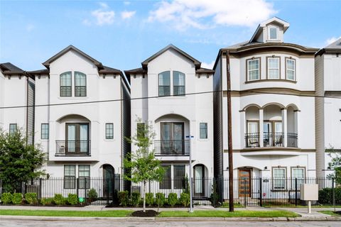 Townhouse For Rent - 211 Milby Street<br/> Houston, TX 77003