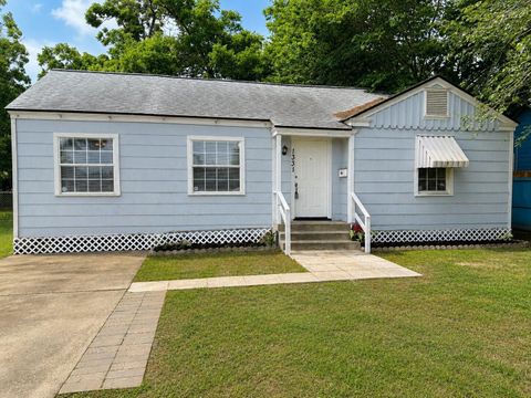 Photo of 1331 15th Street Street, Galena Park, TX 77547 (MLS # 11430228)