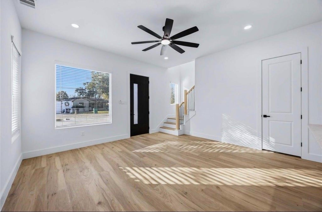 Photo of 3923 Aledo Street #B, Houston, TX 77051 (MLS # 28682796)