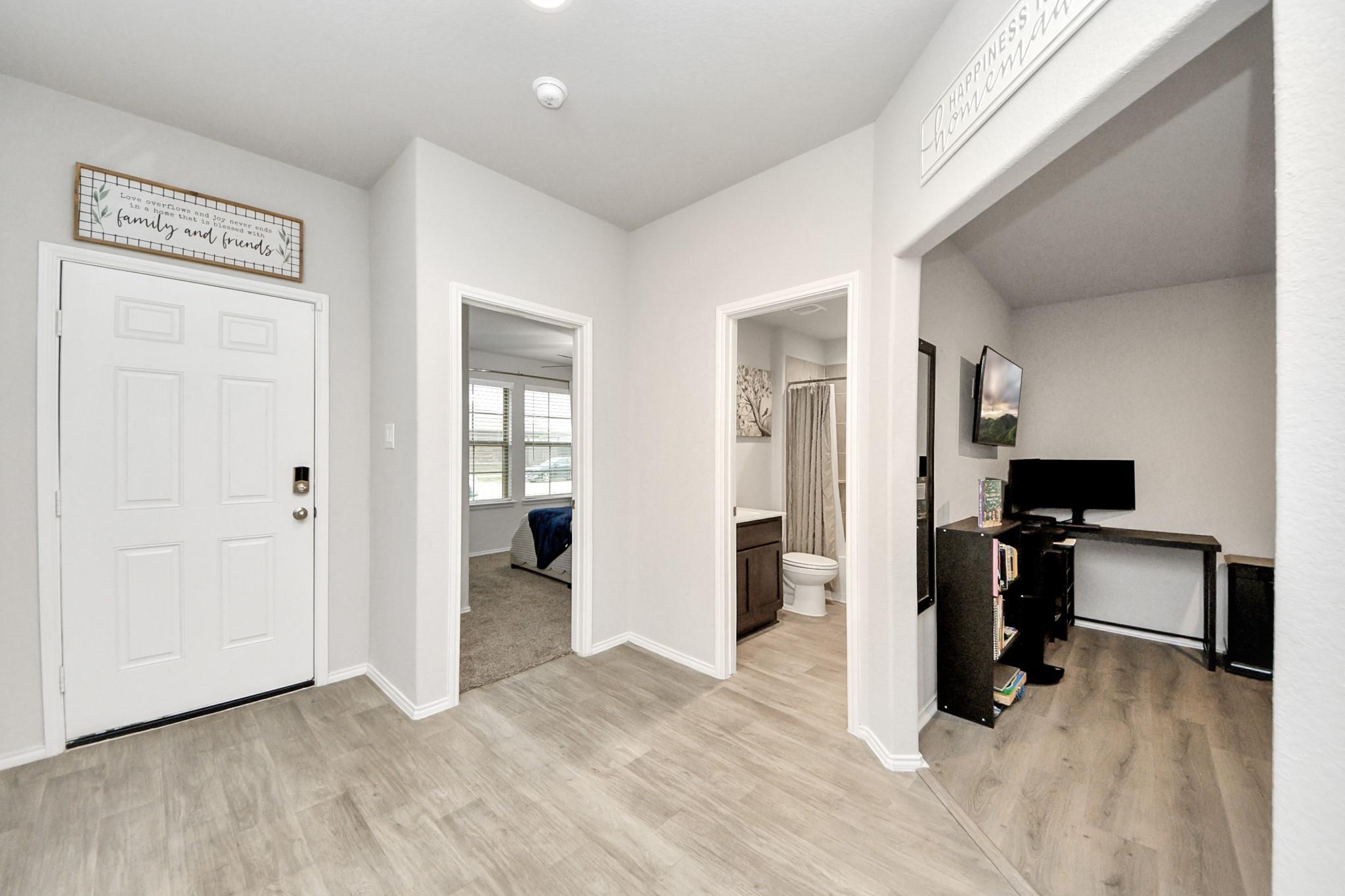 6806 Amber Cliff Lane