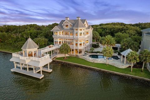 Photo of 13415 Jibstay Court, Galveston, TX 77554 (MLS # 32841335)