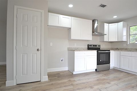 Photo of 4527 Adonis Drive, Spring, TX 77373 (MLS # 5557660) Photo of 4527 Adonis Drive, Spring, TX 77373 (MLS # 5557660)