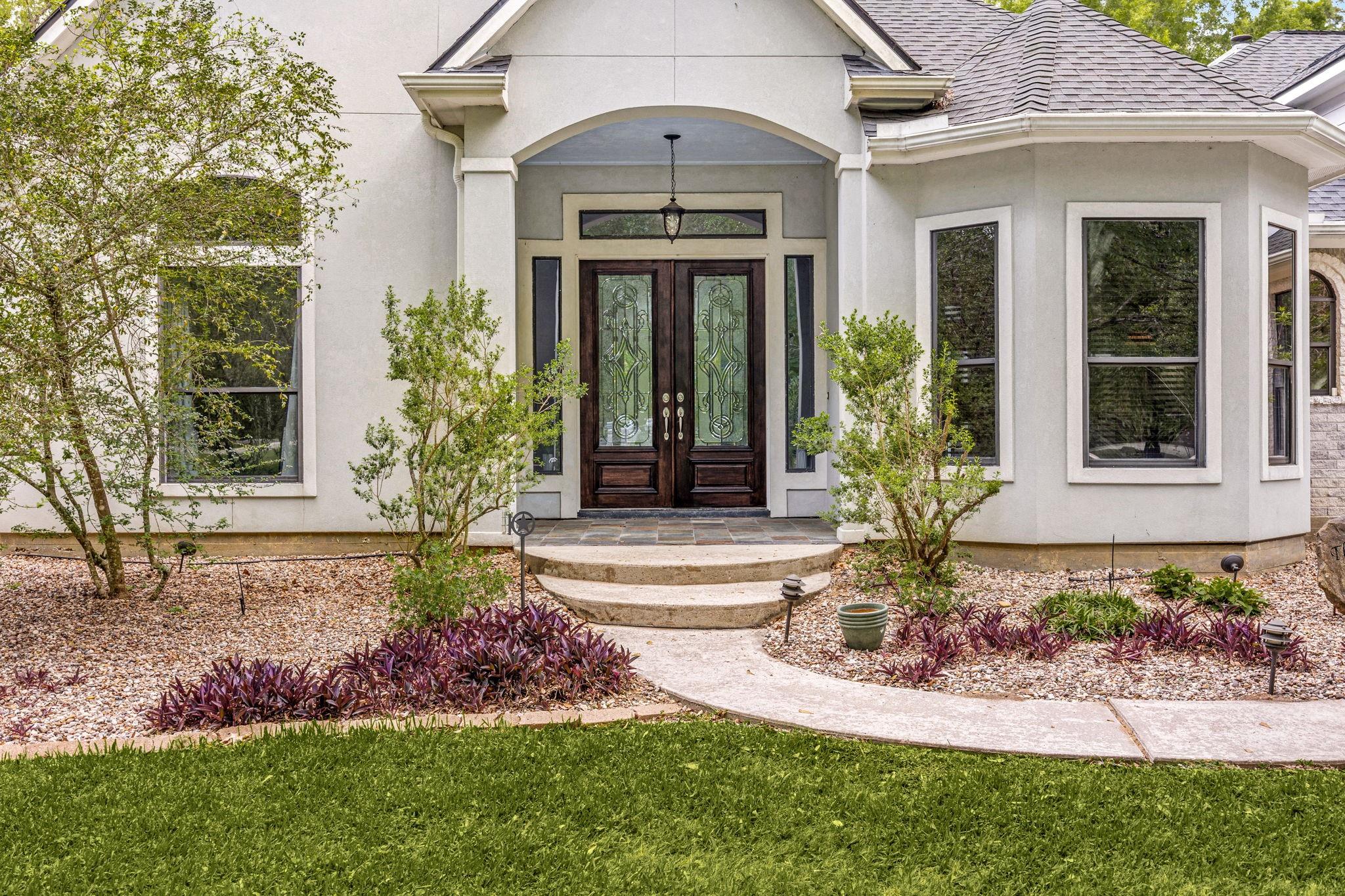 11956 White Oak Crossing