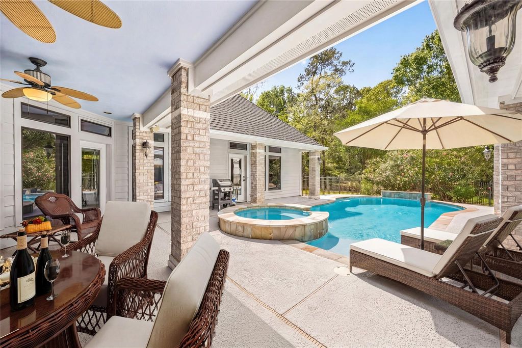 Photo of 11956 White Oak Crossing Xing, Conroe, TX 77385 (MLS # 97193673)