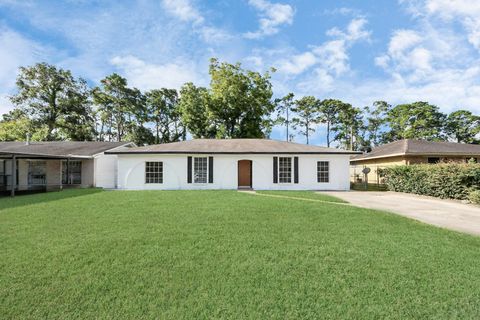 Photo of 1507 W Donovan Street, Houston, TX 77091 (MLS # 50843328) Photo of 1507 W Donovan Street, Houston, TX 77091 (MLS # 50843328)