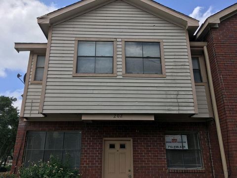 Photo of 1103 Dulles #202, Stafford, TX 77477 (MLS # 10491587)