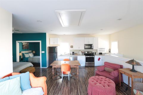 Photo of 1625 Harvard Street #B, Houston, TX 77008 (MLS # 75839236)