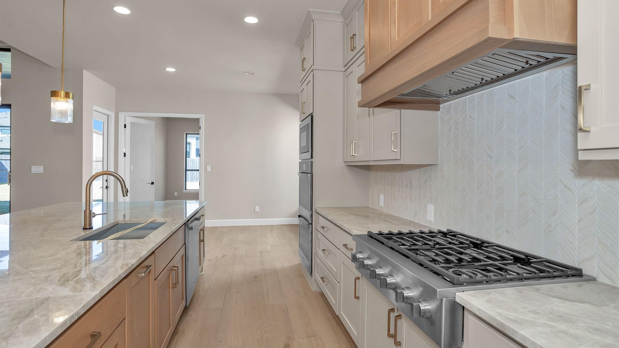 9019 Serenity Forest