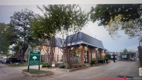 Photo of 2475 Underwood Street #392, Houston, TX 77030 (MLS # 90012903)