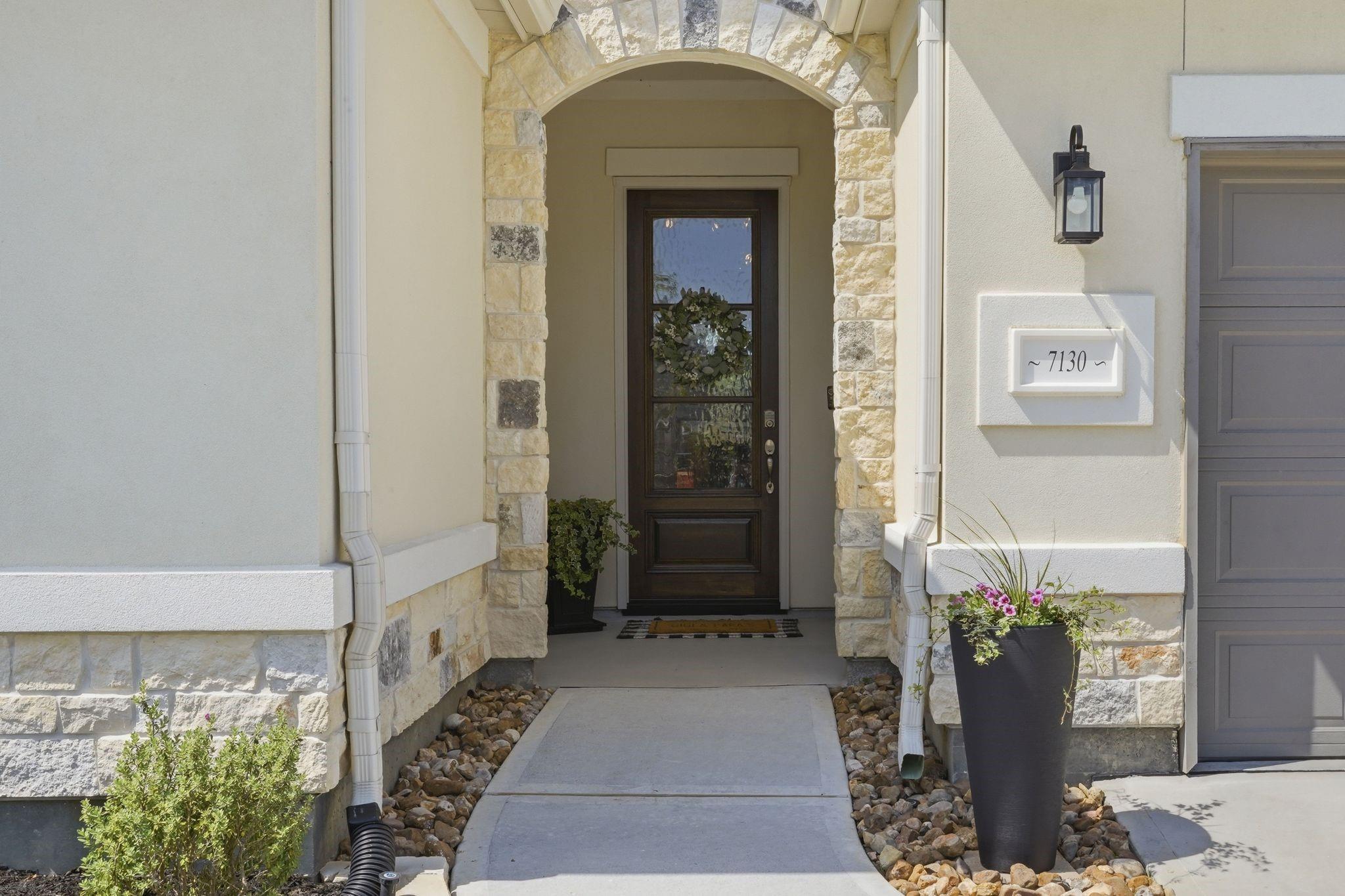 7130 Carriage Light Drive