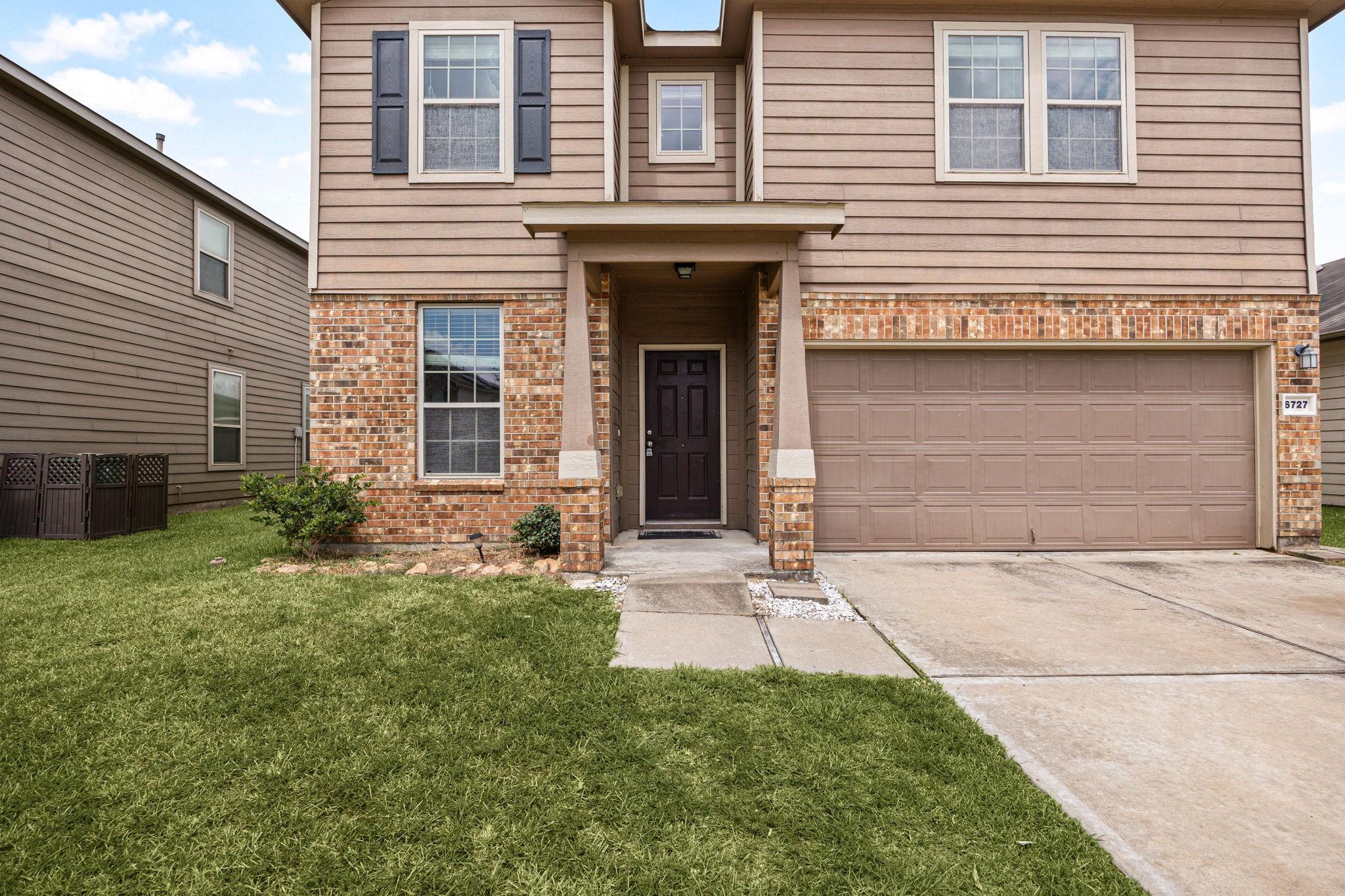 6727 Dayridge Lane