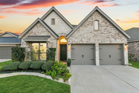 Photo of 19411 Tobiano Park Drive, Tomball, TX 77377 (MLS # 26748201)