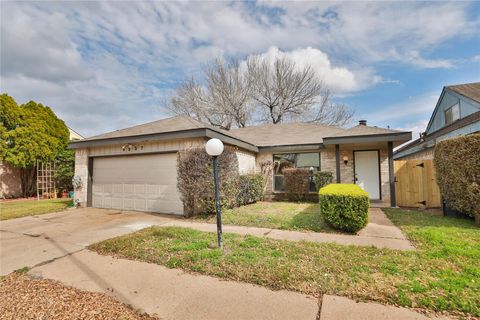 Property photo of 6527 Briar Glade Drive, Houston, TX 77072