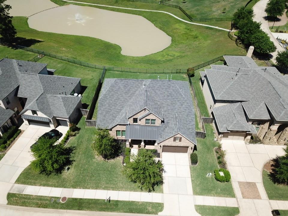 4906 Tres Lagos Drive