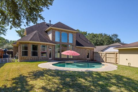 15811 Crestbrook Drive Houston TX 77059
