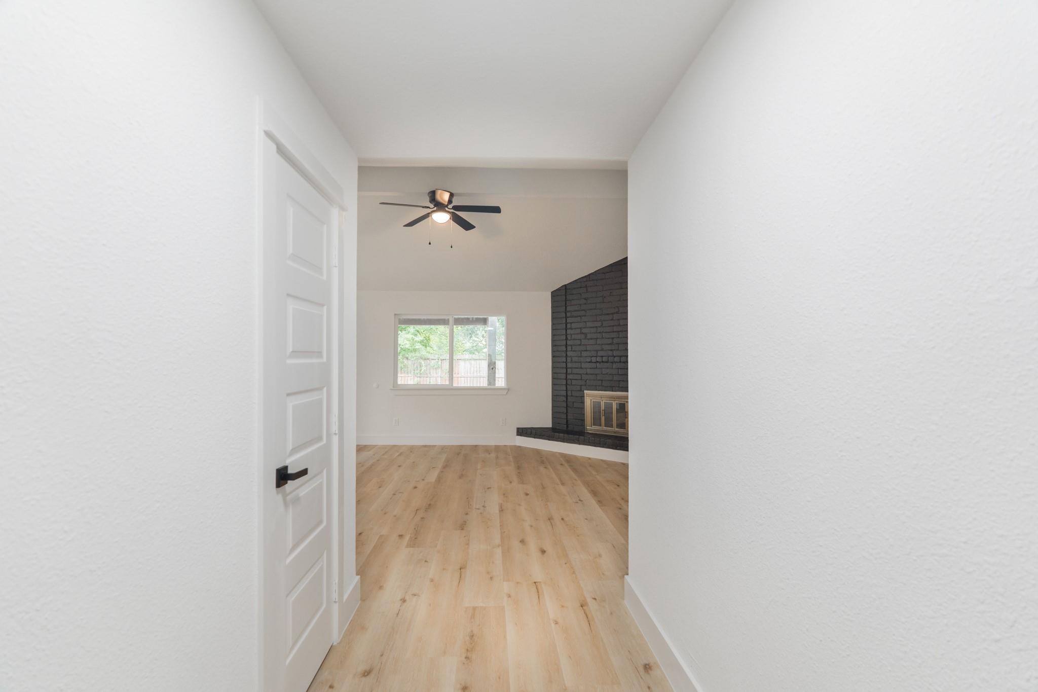 3702 Acorn Way Lane