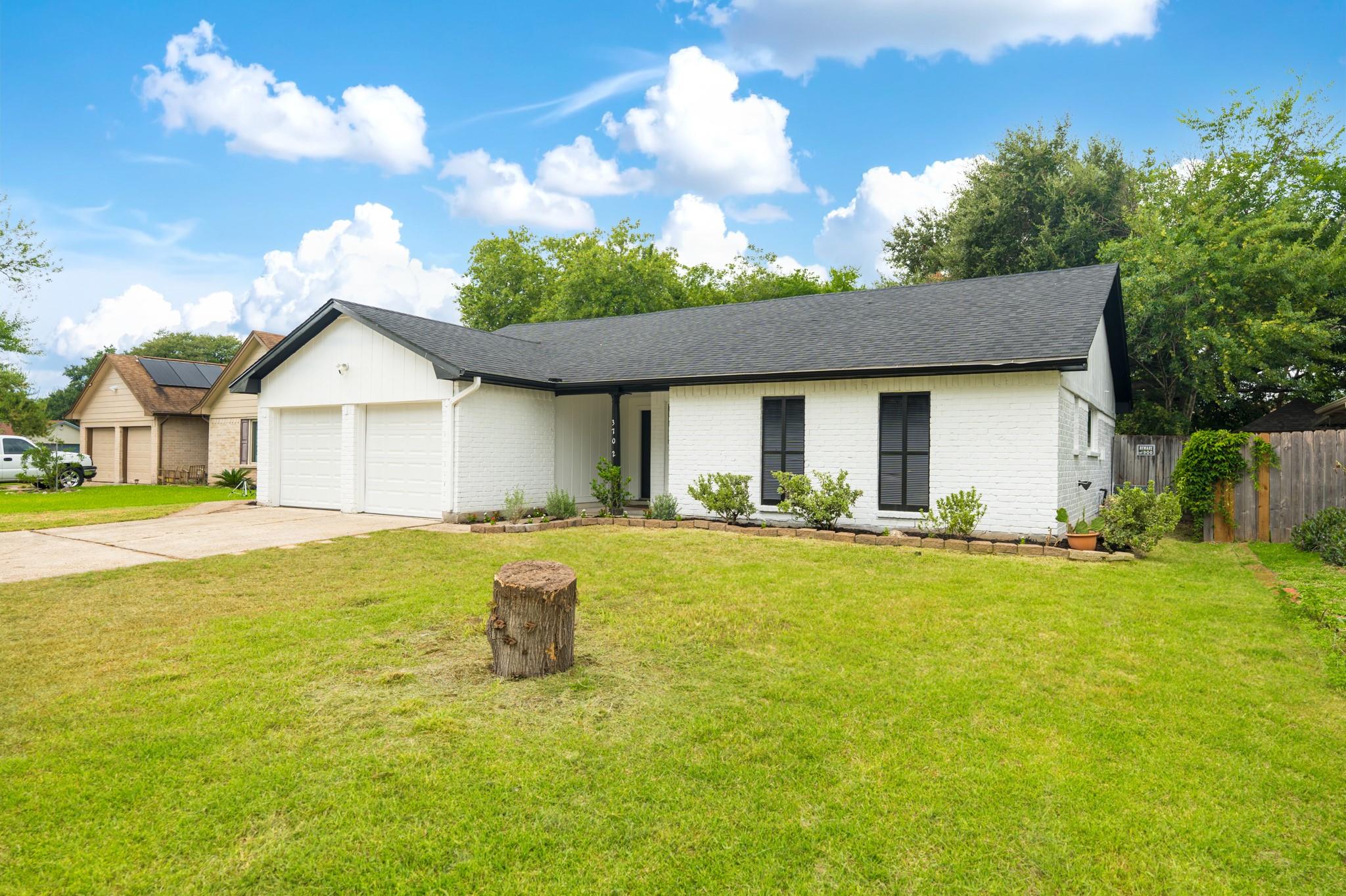 3702 Acorn Way Lane