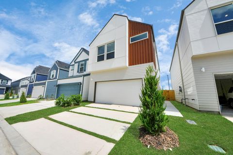 Photo of 13109 Moncloa Drive, Houston, TX 77047 (MLS # 78804481)