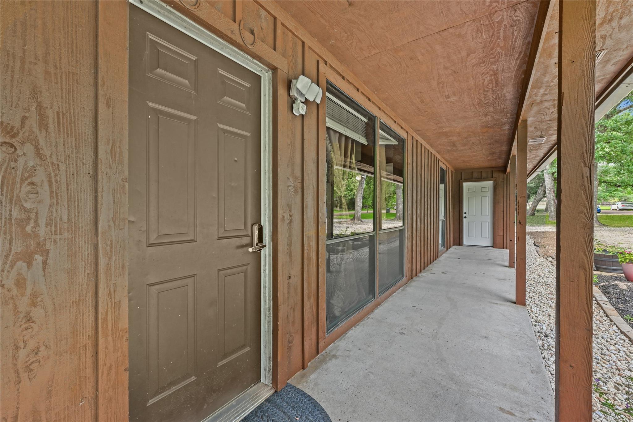 19540 Loafers Lane