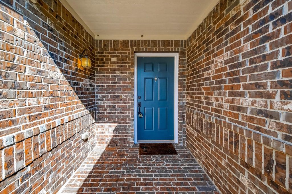 Photo of 4515 Apache Point Drive, Humble, TX 77396 (MLS # 80794943)