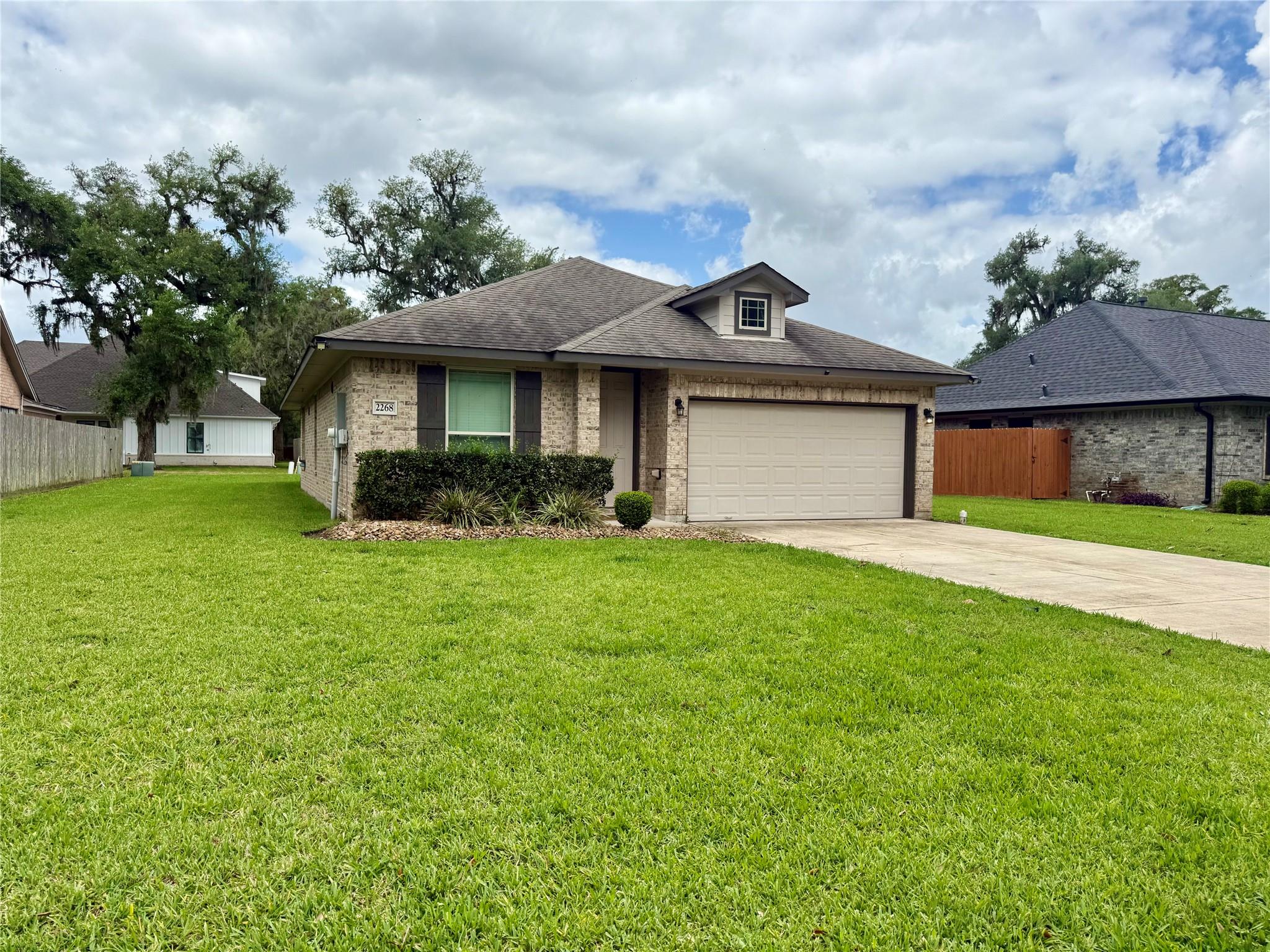 2268 Riveroaks Drive