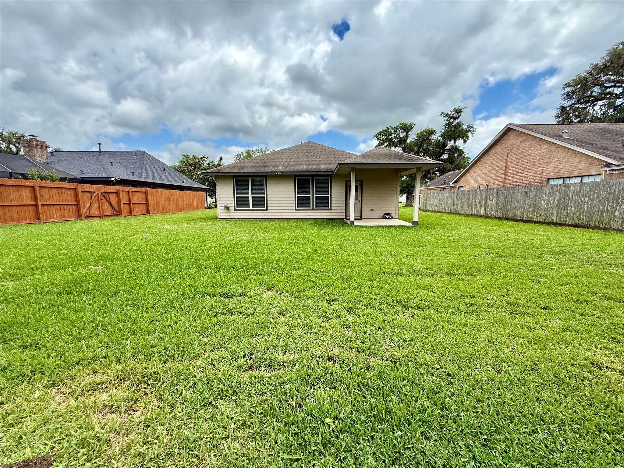 2268 Riveroaks Drive