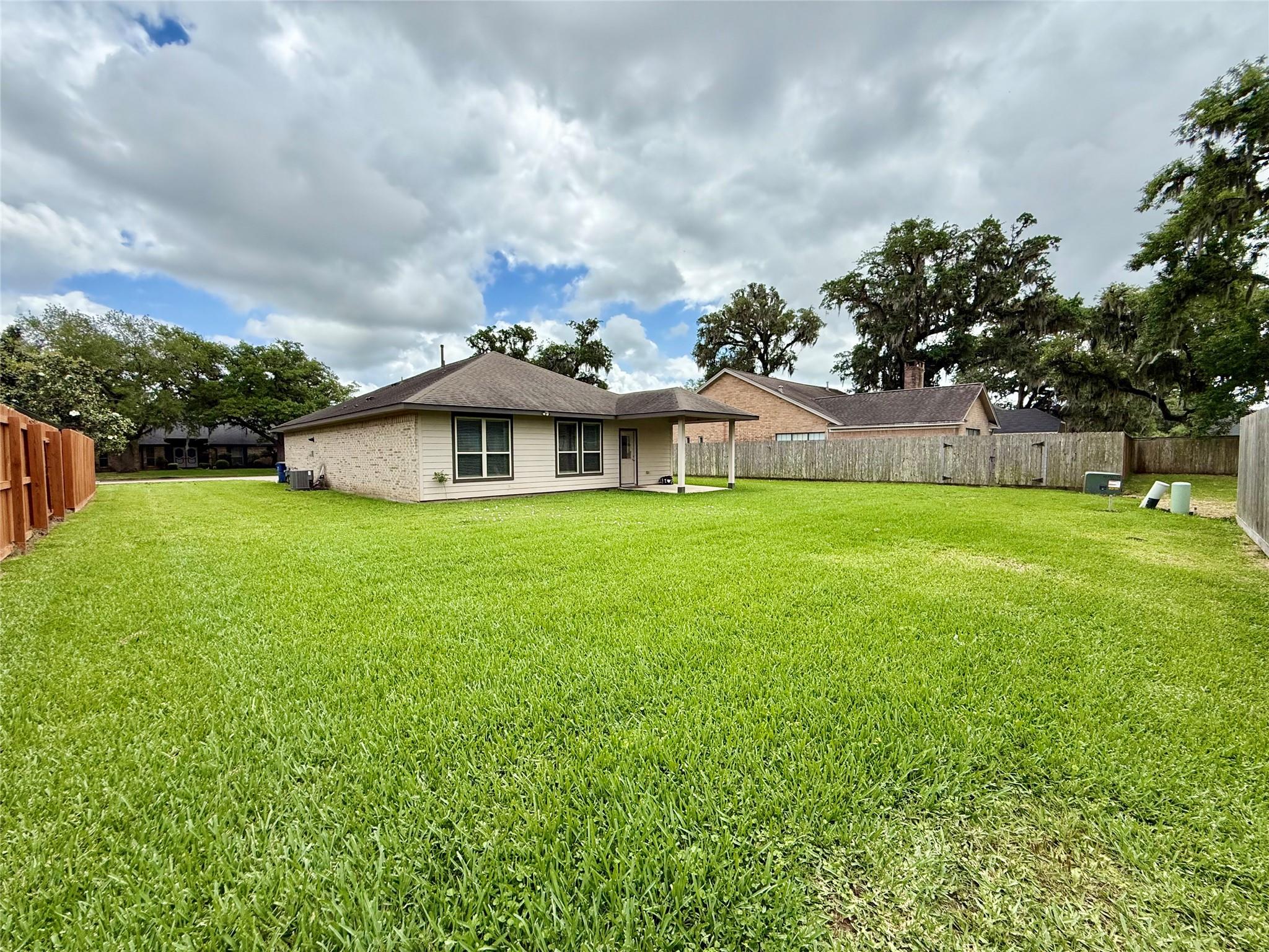 2268 Riveroaks Drive