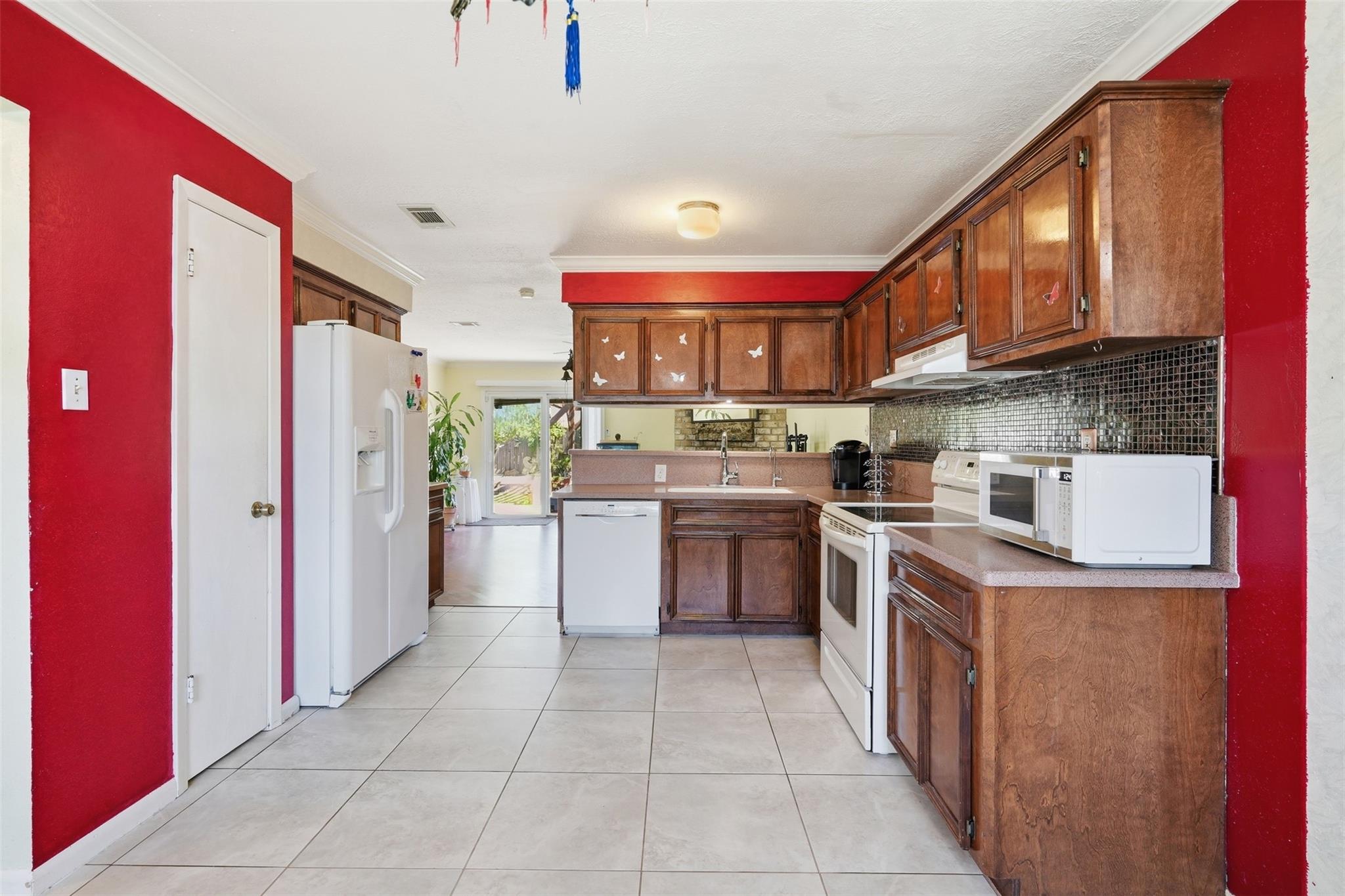 1330 Hitchin Lane