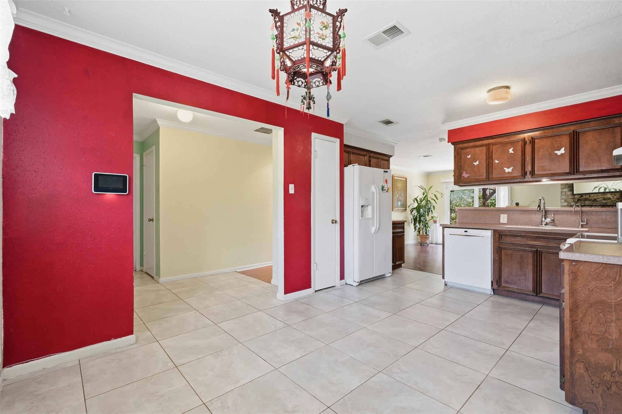 1330 Hitchin Lane