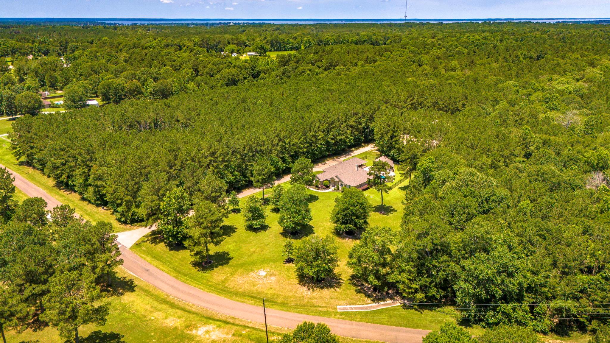 256 Southcreek Park