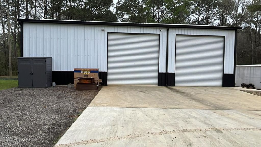 Photo of 1569 Fm 1746, Woodville, TX 75979 (MLS # 40766874)