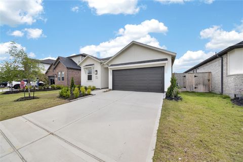 Photo of 9723 Pettus Creek Drive, Cypress, TX 77433 (MLS # 89114351)