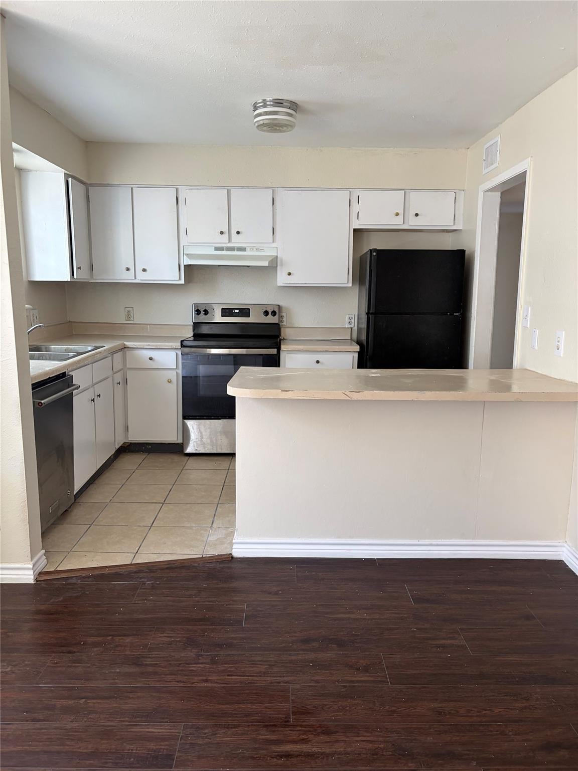 1221 Houston Streets 4