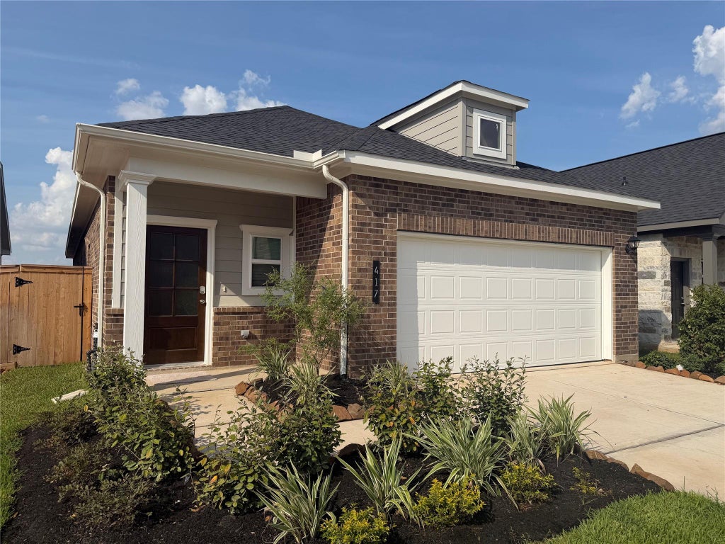 Photo of 417 Stone Placa Trail, Pattison, TX 77423 (MLS # 21266269)