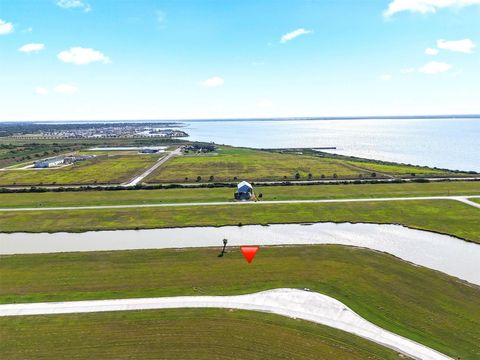 Photo of 3003 Peninsula Point Drive, Palacios, TX 77465 (MLS # 55768591)