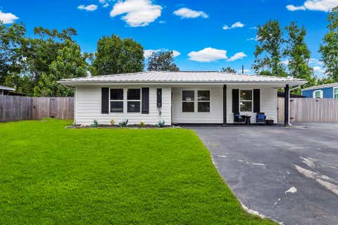 Photo of 131 County Road 2364, Hardin, TX 77575 (MLS # 16844235)