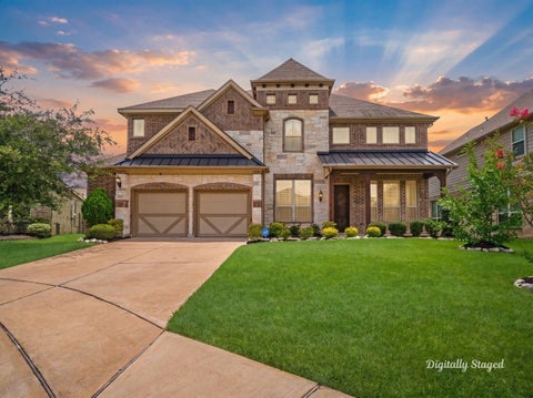 Homes For Sale - 9411 Three Stone Lane<br/> Tomball, TX 77375
