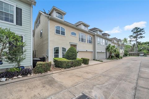 Tiny photo for 2614 Shady Acres Court, Houston, TX 77008 (MLS # 5790713)