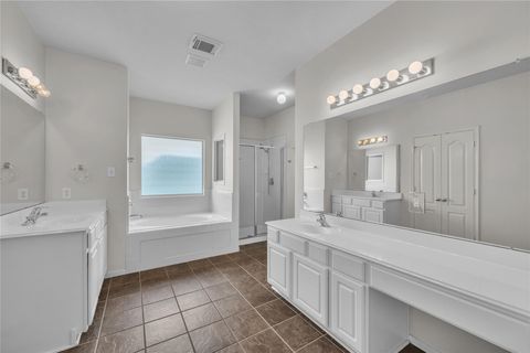 Tiny photo for 2614 Shady Acres Court, Houston, TX 77008 (MLS # 5790713)