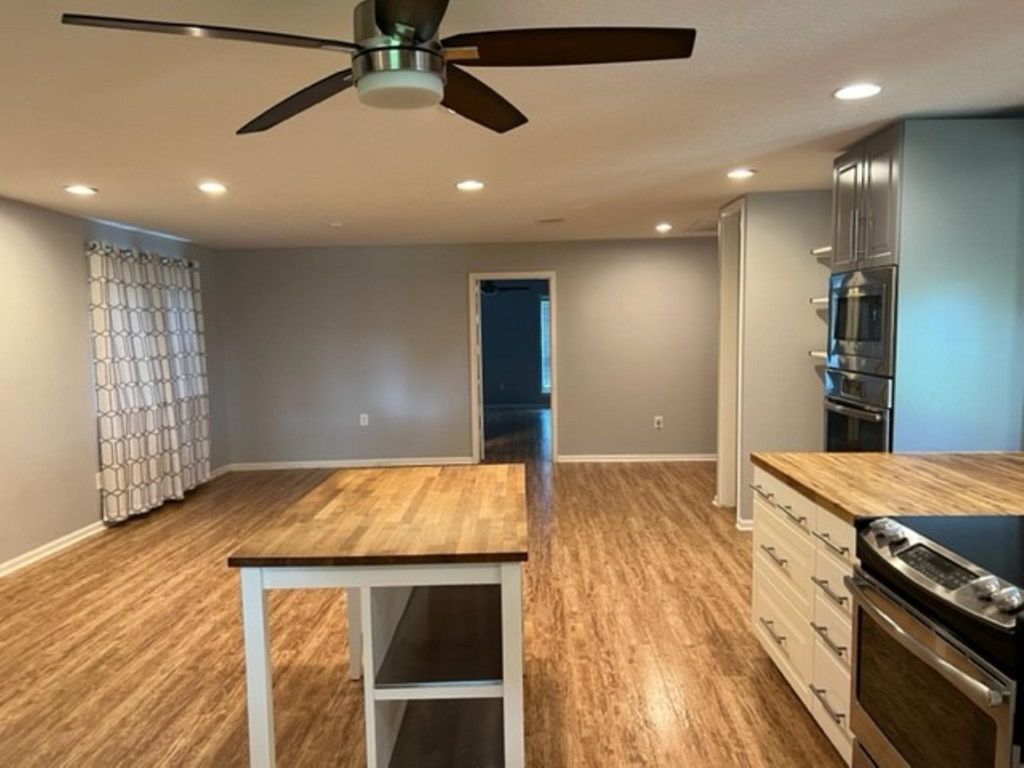 Photo of 22985 Highway 105 Highway W, Montgomery, TX 77356 (MLS # 19221079)