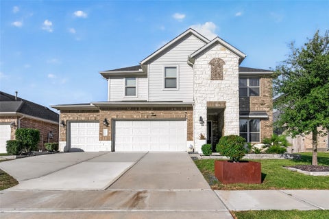 Photo of 326 Westlake Terrace Drive, Conroe, TX 77304 (MLS # 79176957)