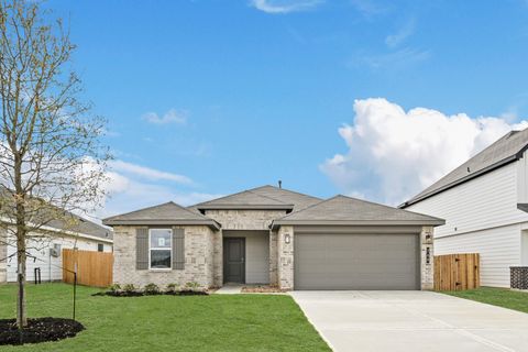 Photo of 768 Kirby Lake Drive, Conroe, TX 77303 (MLS # 36653095)